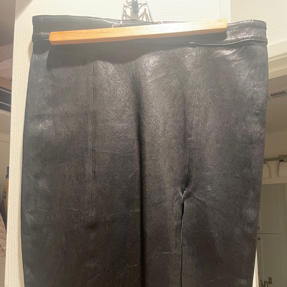 FRAME 100% leather pencil skirt